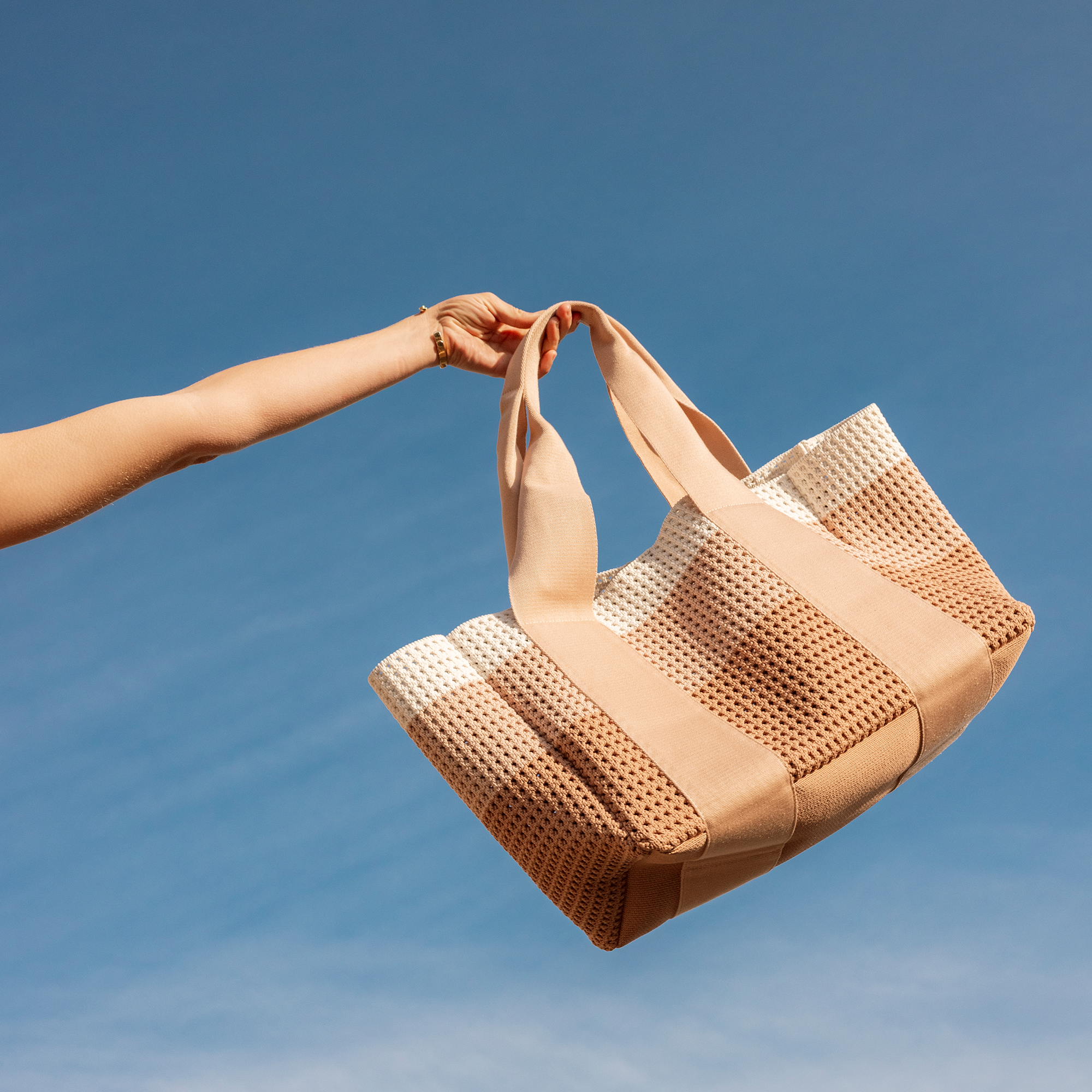 Wellington Cabana Tote - Image 5